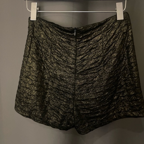 Women short pant - Picture 3 of 4